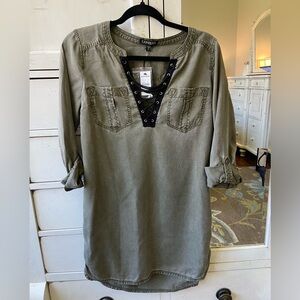 Olive green and black dress. Size XS, brand new with tags still on.